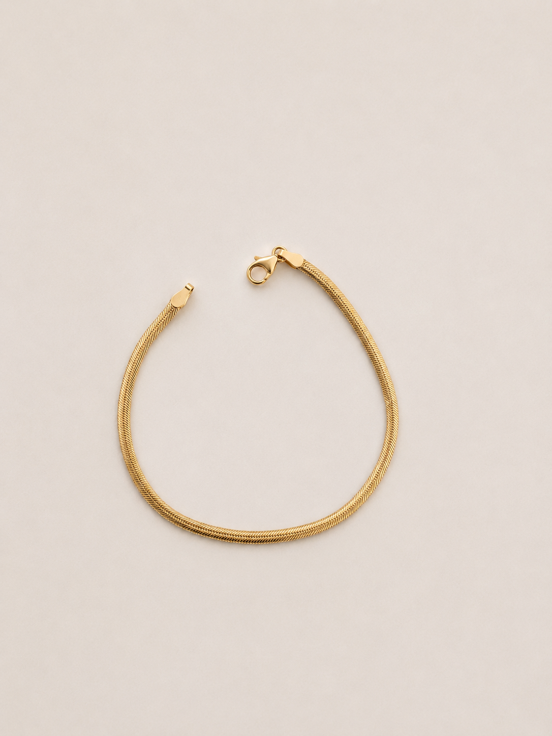 Oval Herringbone Bracelet Raquel Rosalie