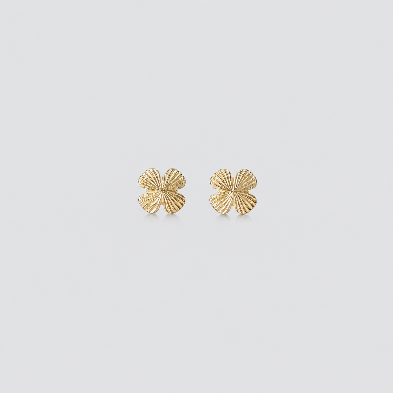 Clover Studs Raquel Rosalie