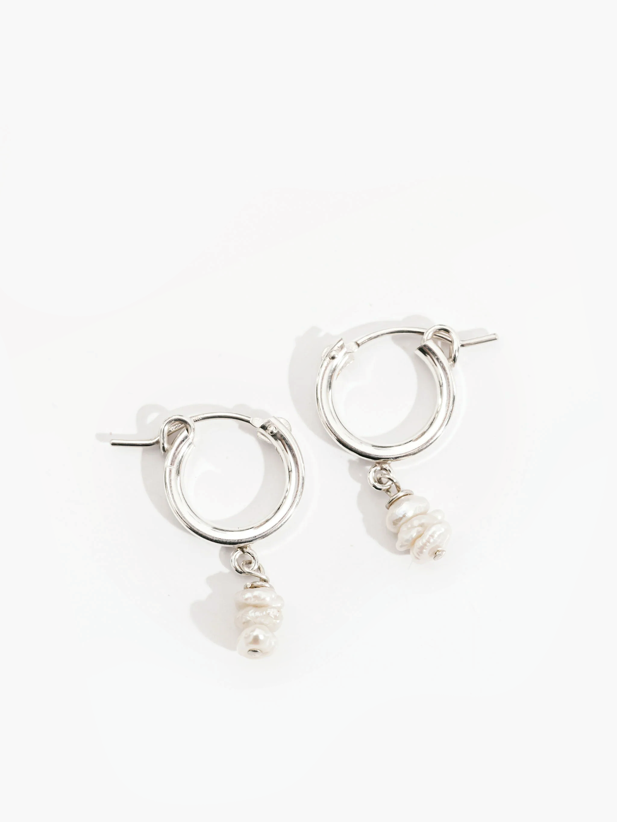 Elizabeth Pearl Drop Hoops