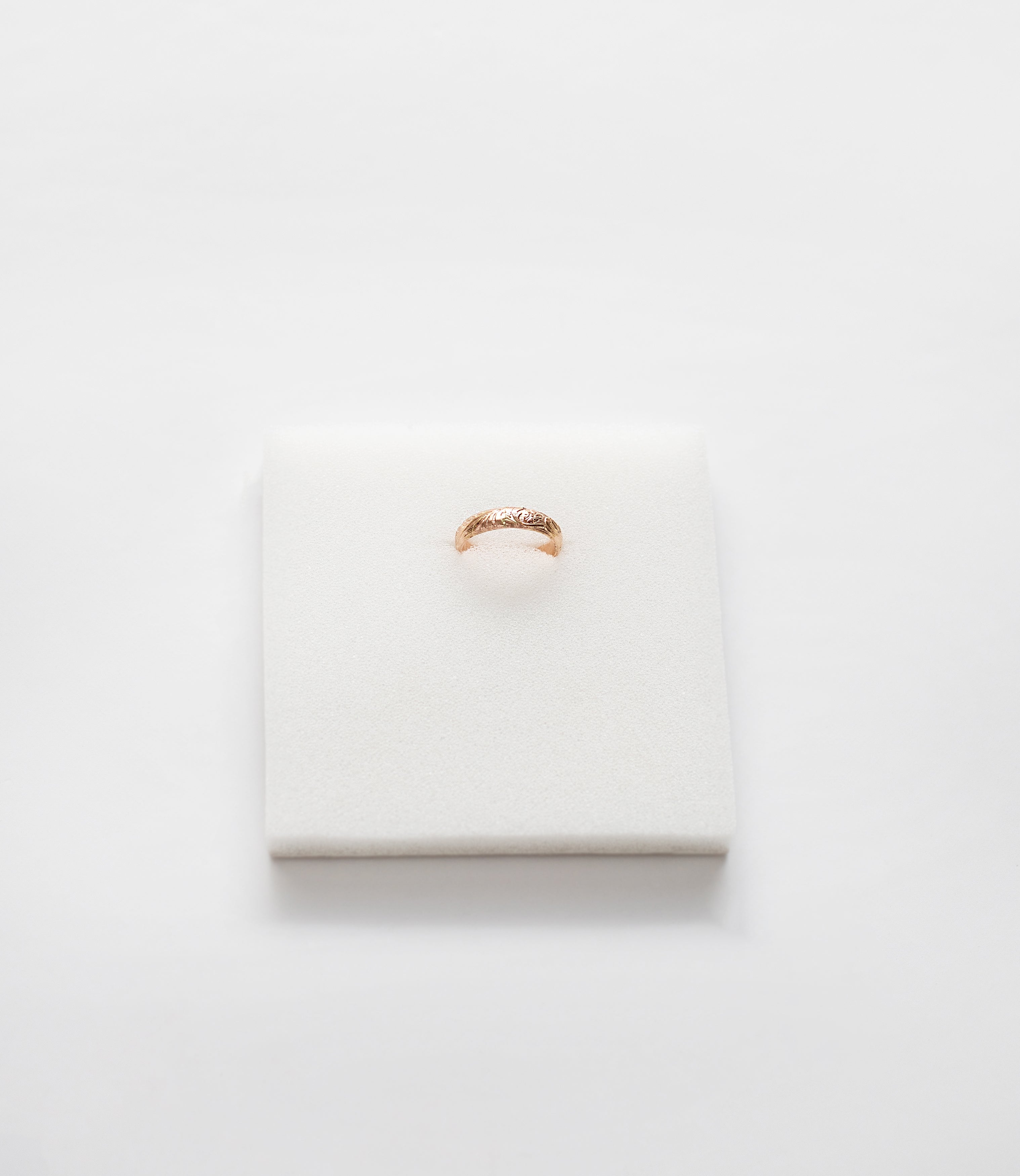 Primrose with rosie hue