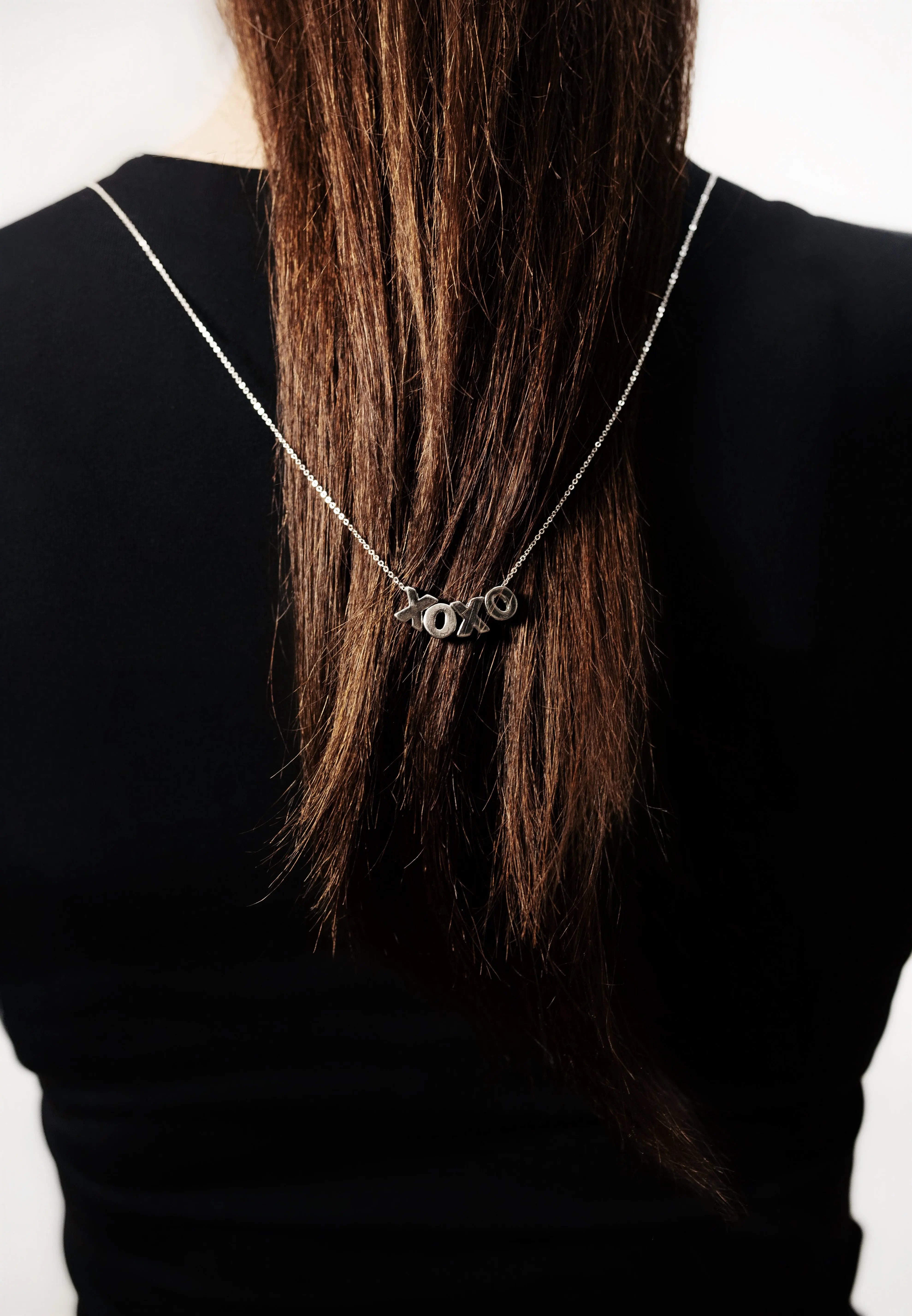 Iconic Letter Necklace Raquel Rosalie