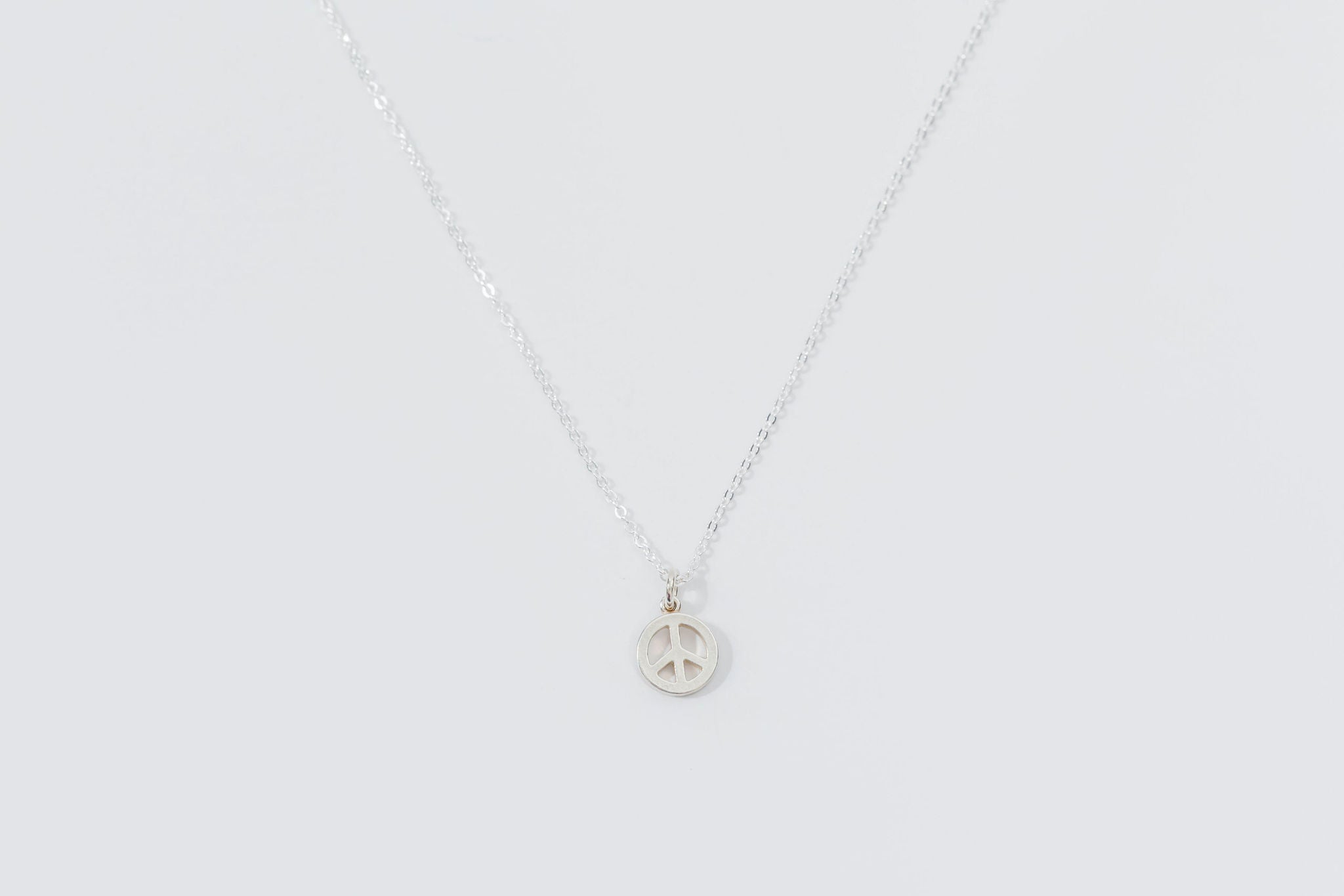 Peace Necklace Raquel Rosalie