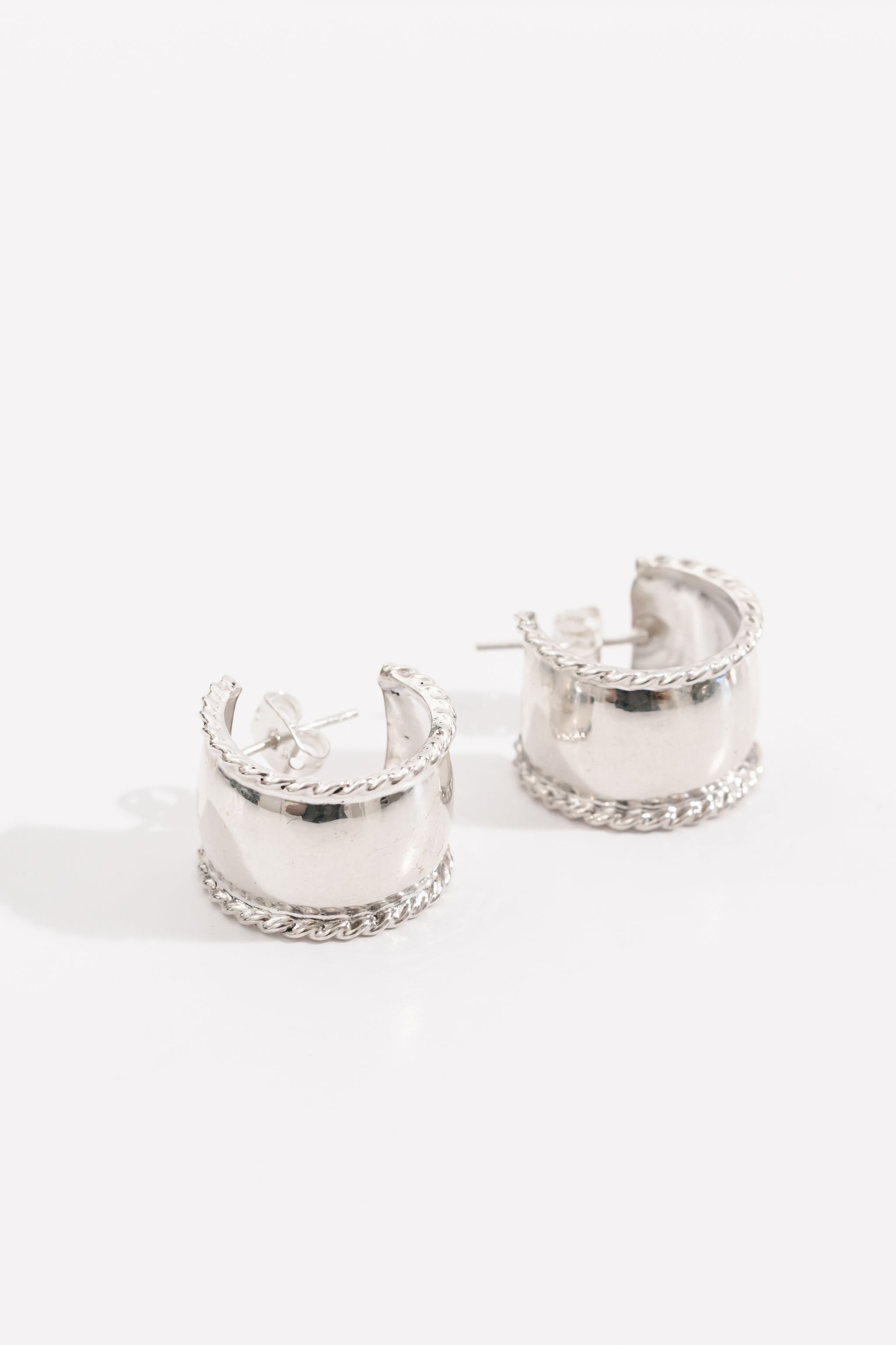 Billie Hoops