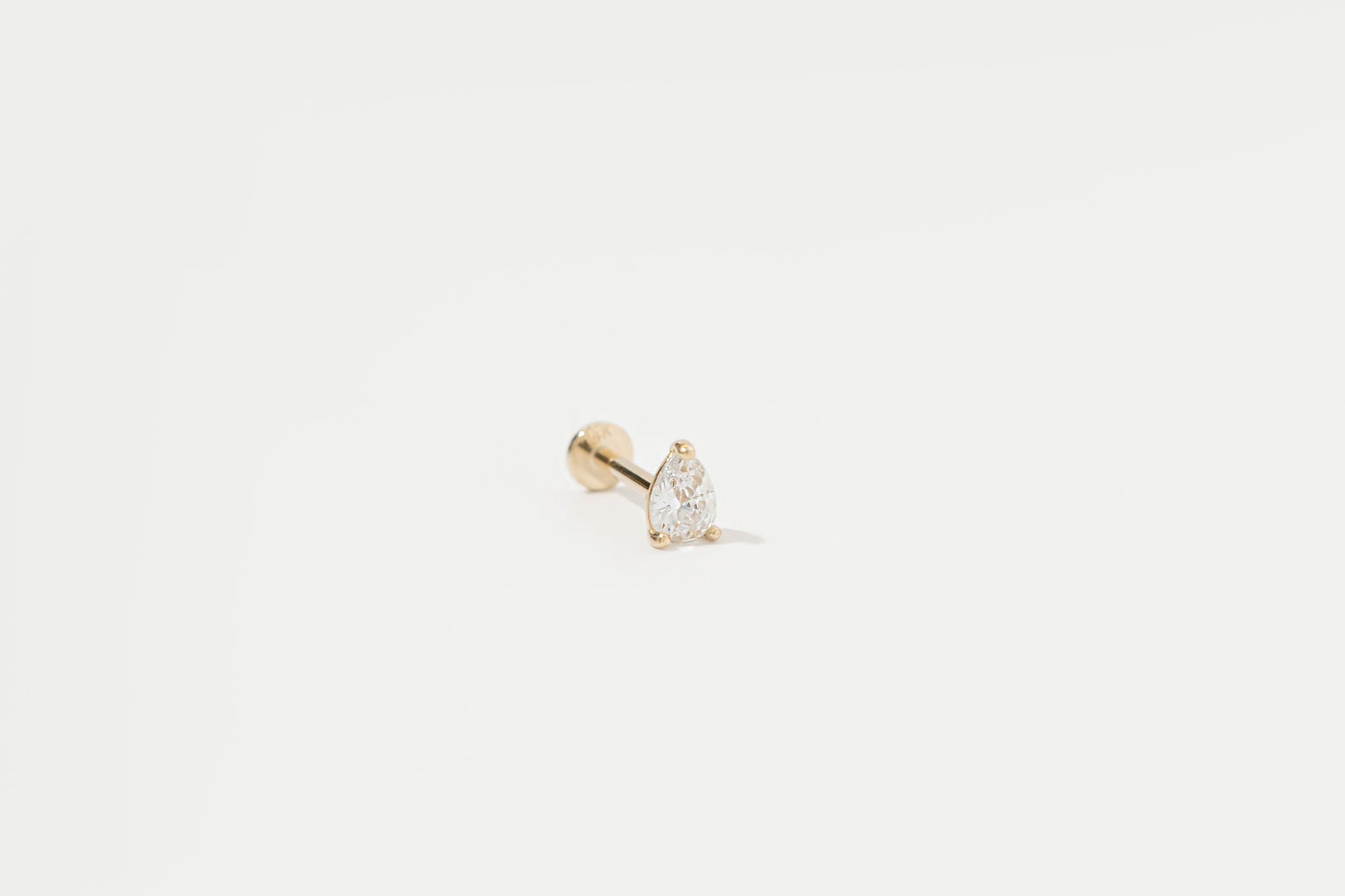 Pear flat back stud