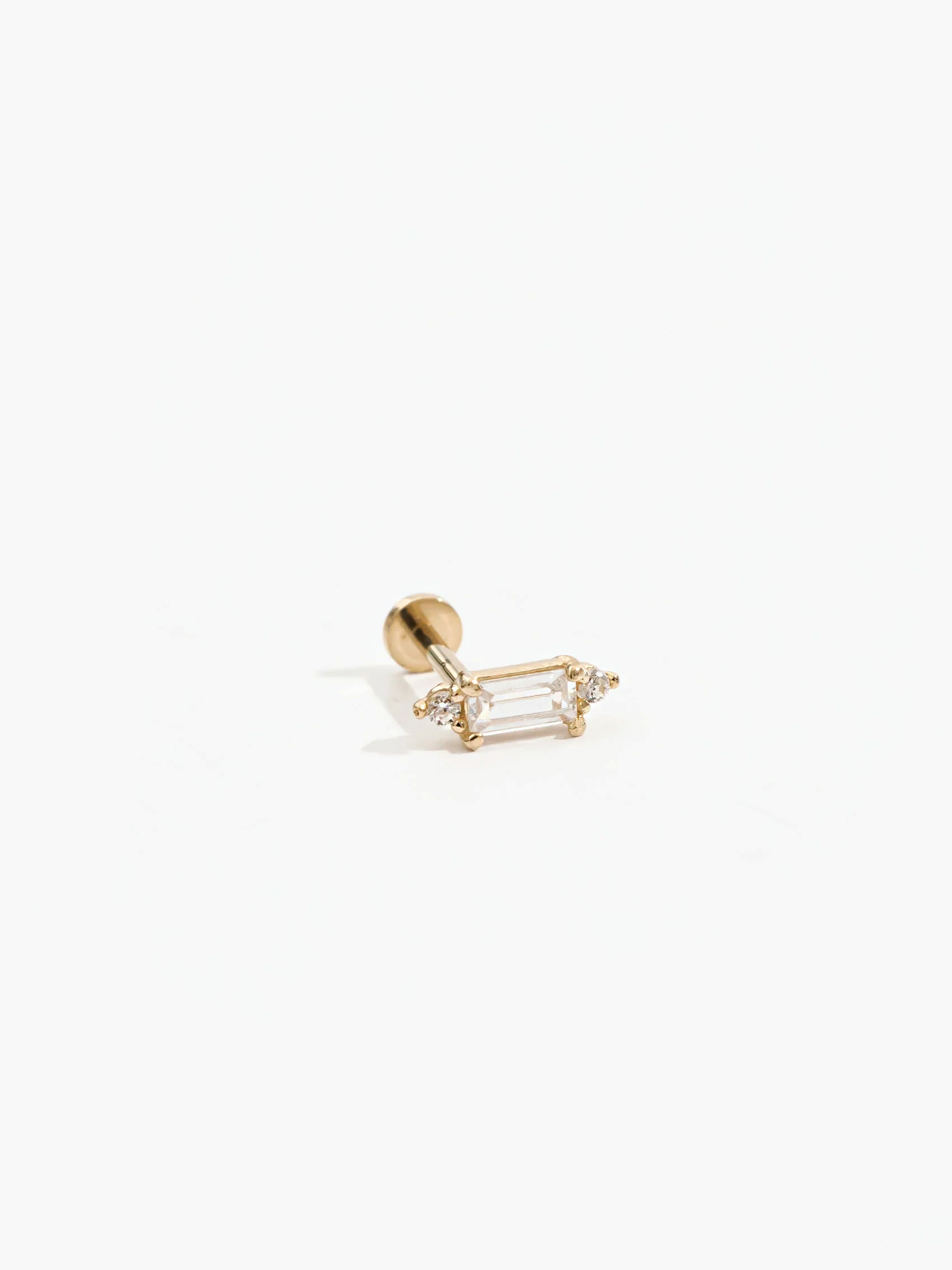 Regal flat back stud