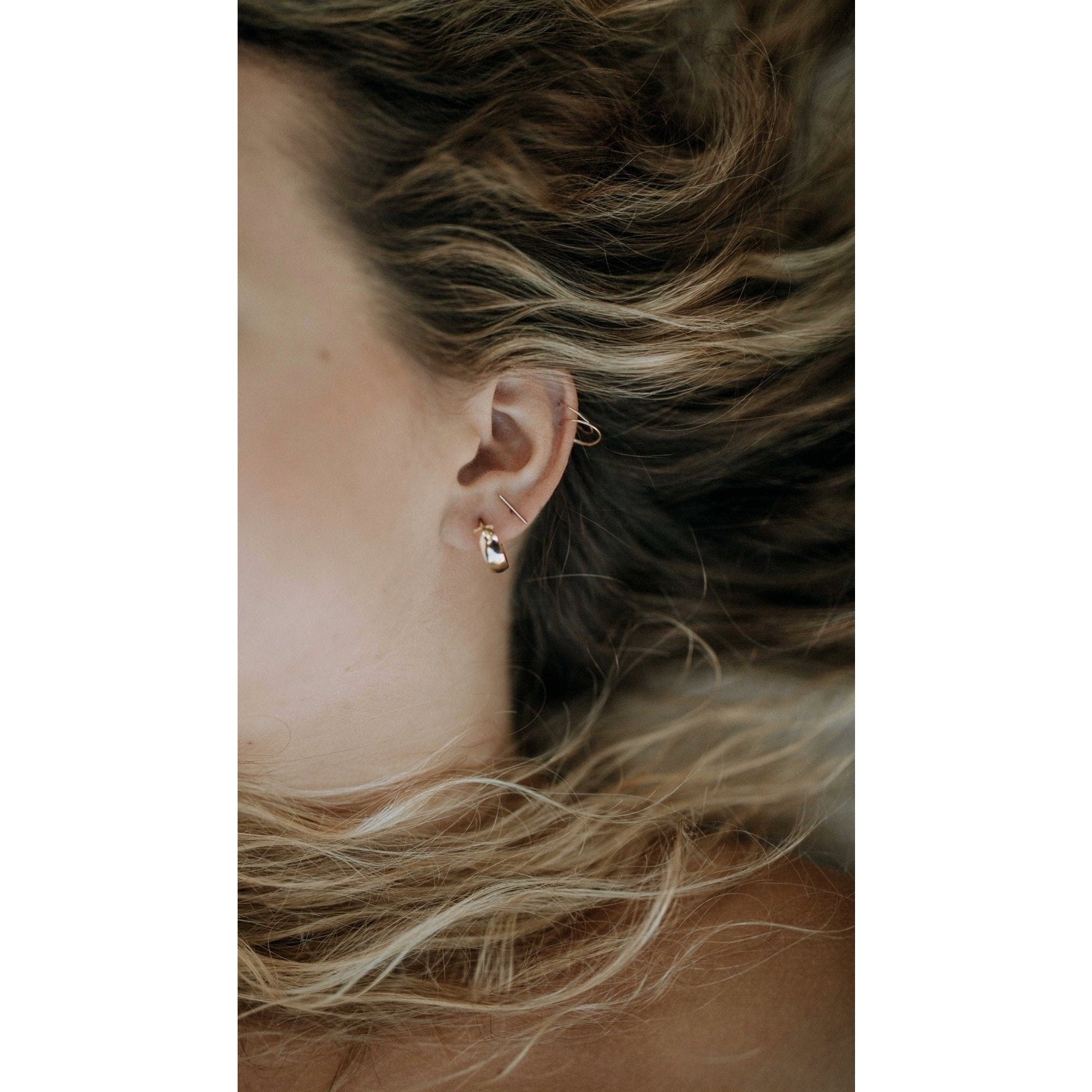 Rounded Bar Stud